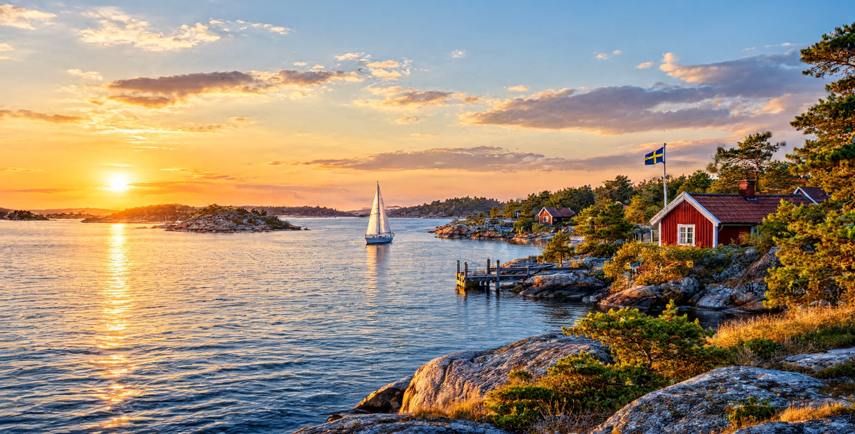 Skärgårdsvy i kvällsljus